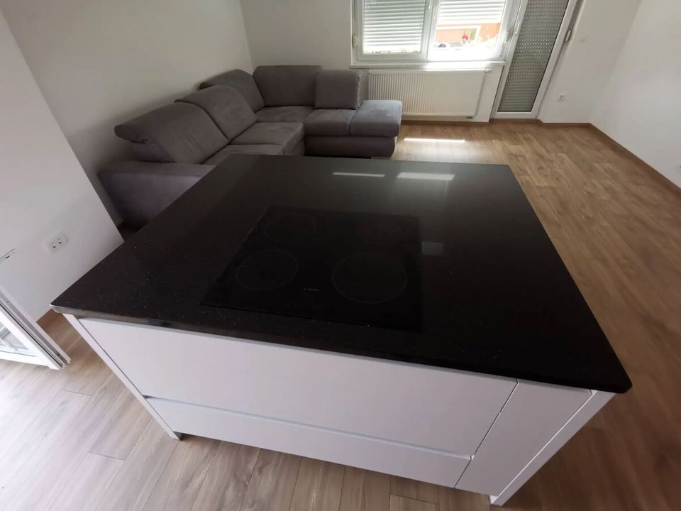 Kochinsel aus Granit Black Star Galaxy