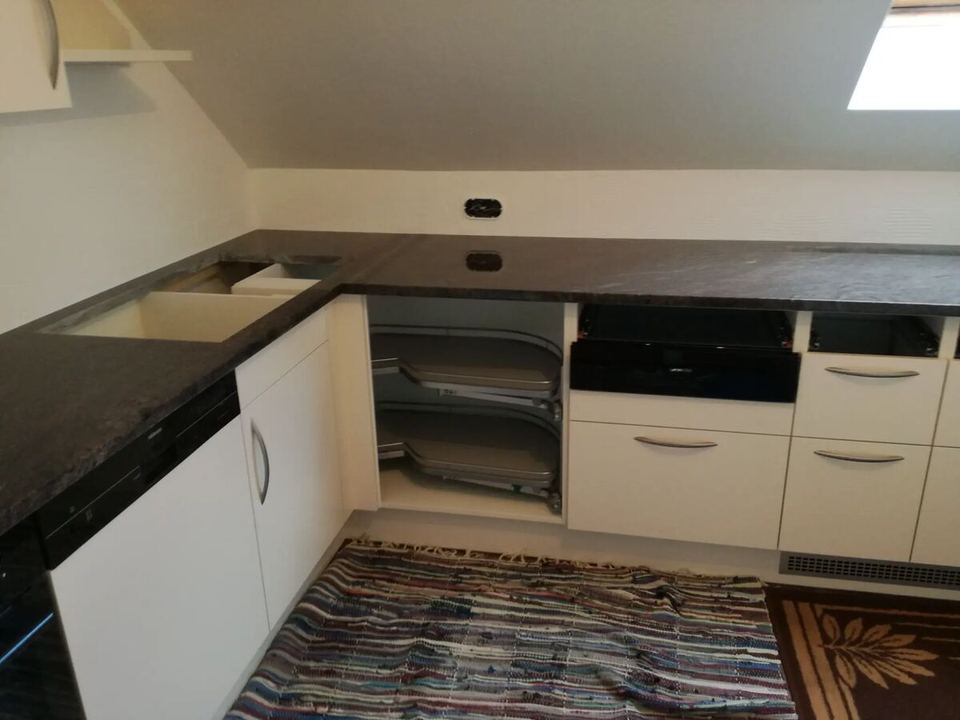 Küchenarbeitsplatte aus Granit mit Eckelement